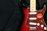 FENDER SQUIER STRATOCASTER